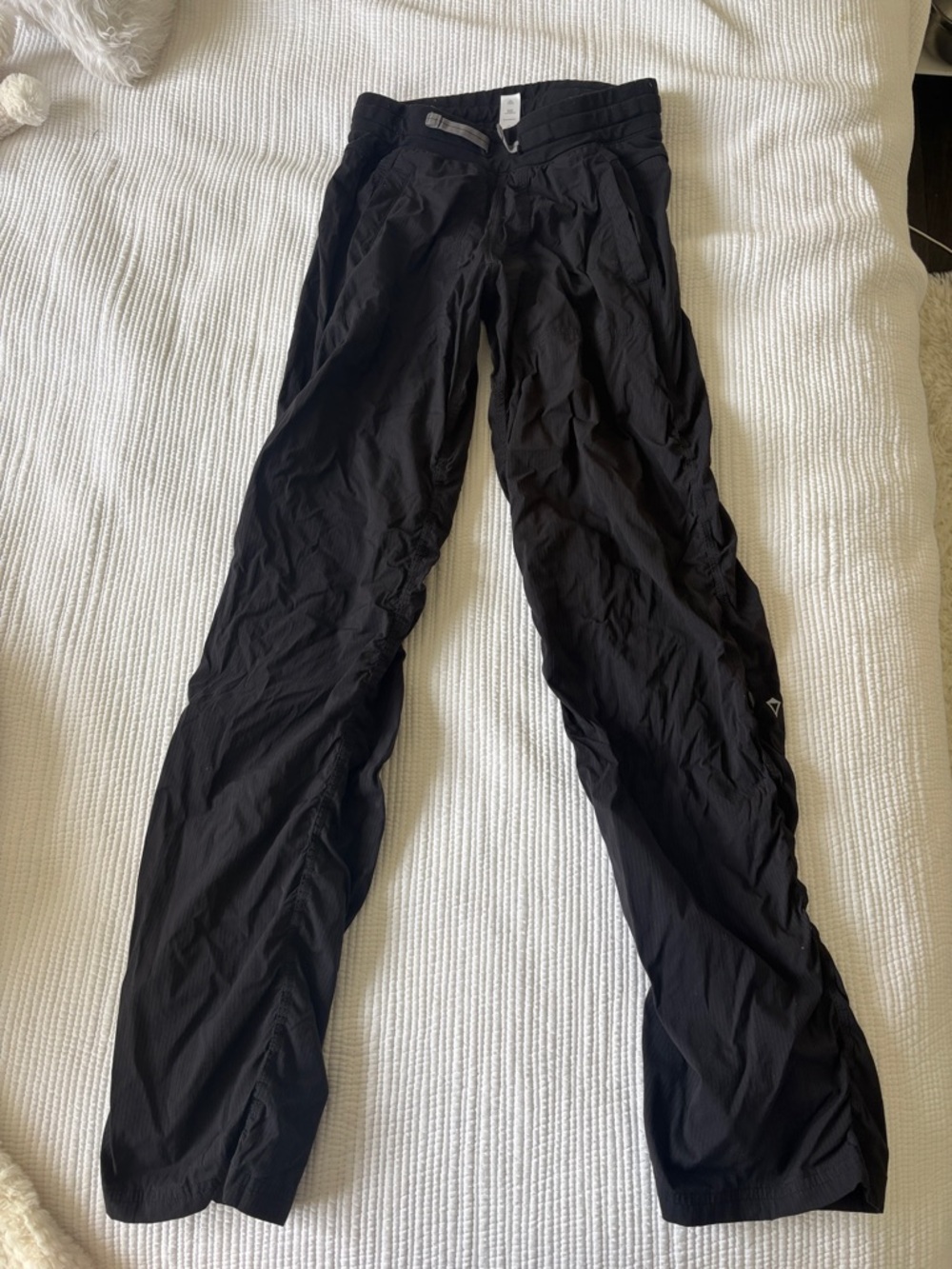 Ivivva Black Track Pants